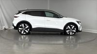 Renault Mégane E-Tech Electric EV60 220ch Techno optimum charge — photo 4