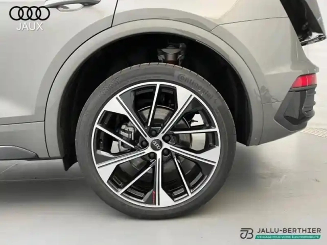 Audi Q5 sportback 50 tfsi e 299ch s line quattro s tronic 7 — photo 10