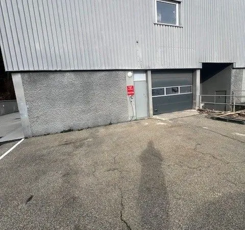 Local d'activité, bâtiment de 435m²
