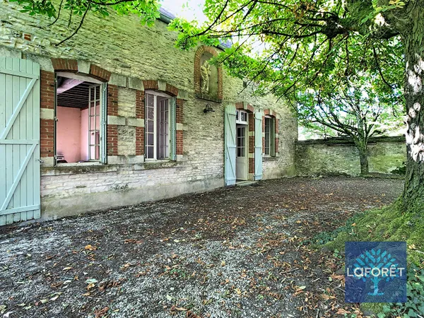Maison 9 pièces 244 m²
