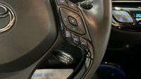 Toyota C-Hr 184h Collection 2WD E-CVT MY22 — photo 24