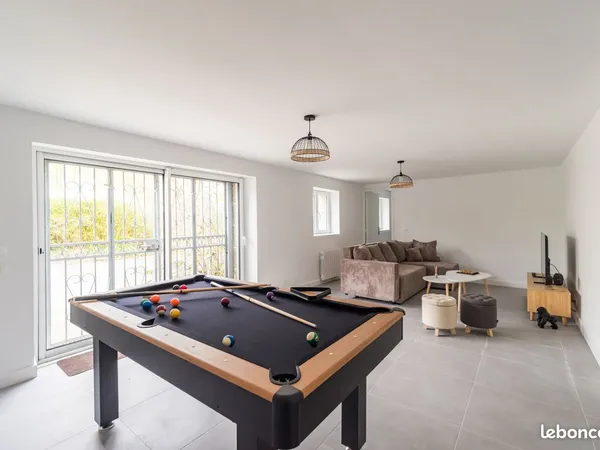 Maison 7 pièces 160 m²