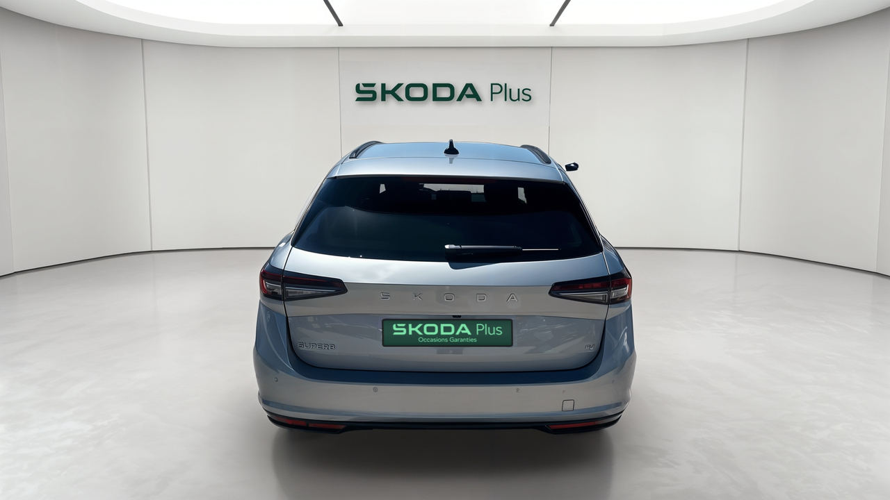 Skoda Superb Combi 1.5 TSI 204 ch PHEV DSG6 — photo 4
