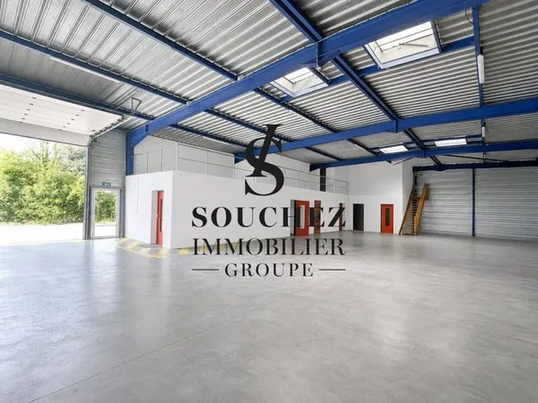 Entrepôt 400 m²