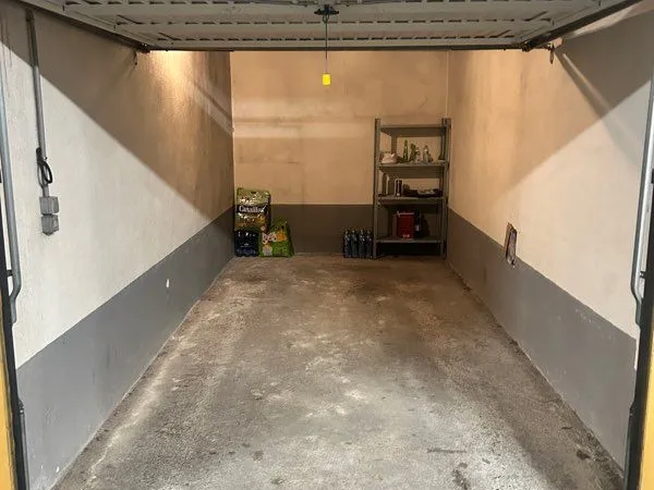 Stationnement Location Nice   140€