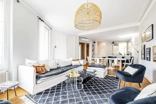 Appartement 8 pièces 188 m²