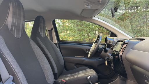 Peugeot 108 1.0 VTI 72 BMP5 - Allure – 2019 – 26929 km – Essence – Boîte Automatique — photo 12