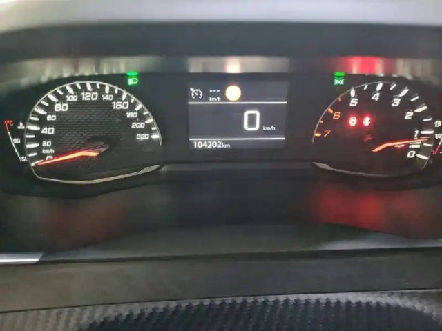 Peugeot 208 bluehdi 100 s&amp;s bvm6 — photo 10