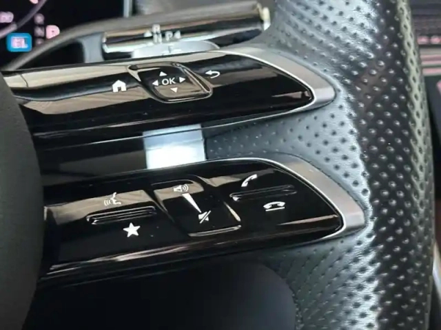 Mercedes Glc 300 de hybrid eq 4matic am — photo 35