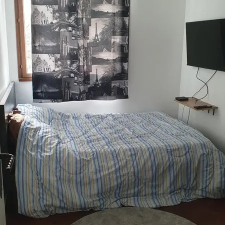 loue chambre  indép dans grand appartement