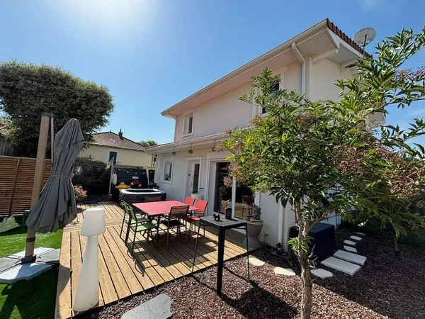 Maison 5 pièces 130 m²