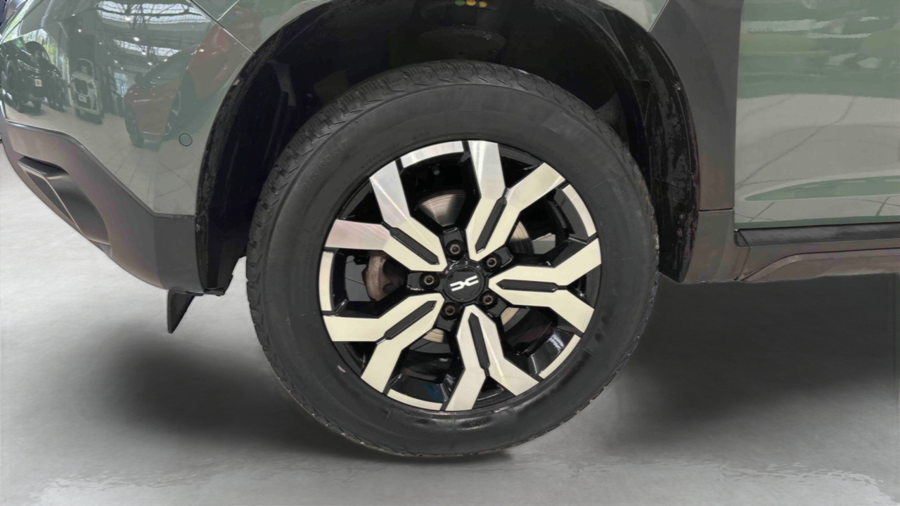 Dacia Duster TCe 130 4x2 — photo 14