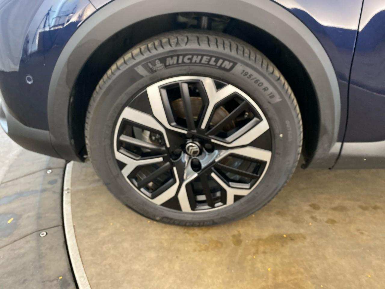 Citroën C4 hybride 145 ch e-dcs6 max — photo 11