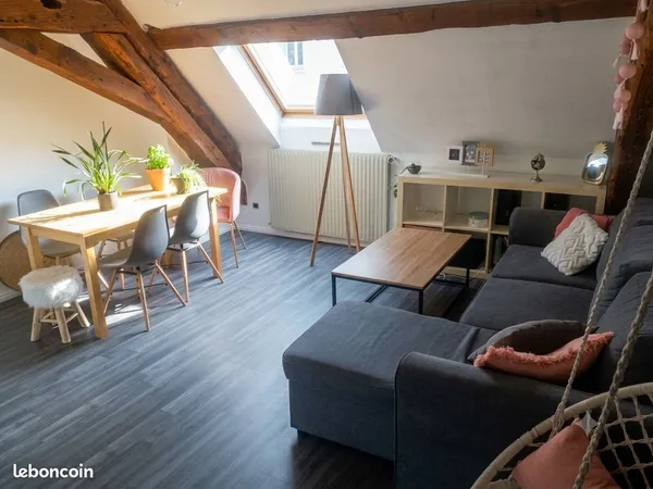 Charmant Appartement T2 avec Parking Privatif et Cave