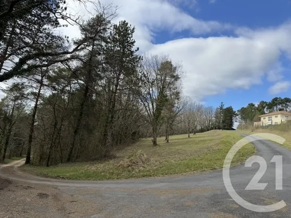 Terrain 6360 m²
