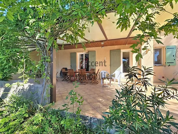 En exclusivité - Charmante maison à Eyragues