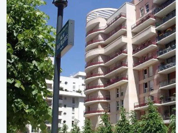 Studio au Faubourg de l'arche