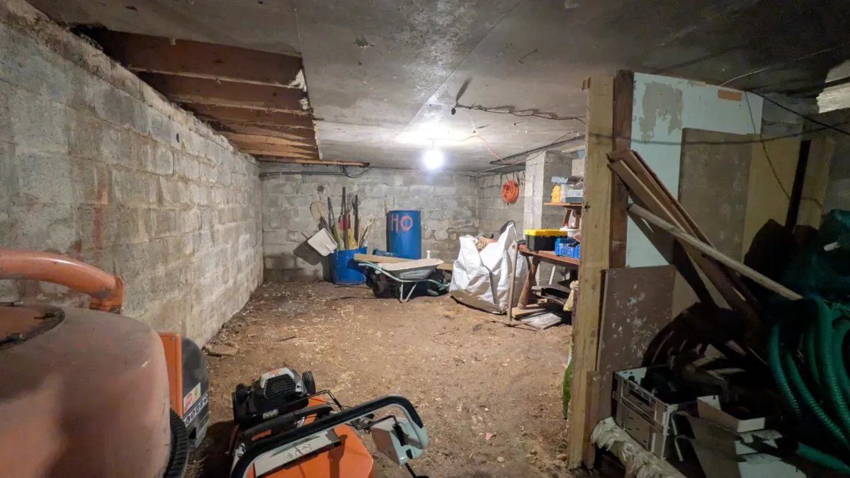Photo 18