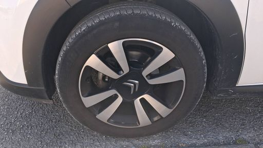 Citroen C3 1.2 PureTech 82 - C-Series – 2023 – 24370 km – Essence – Boîte Manuelle — photo 10