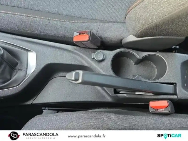 Peugeot 208 1.2 100ch s&amp;s style — photo 12