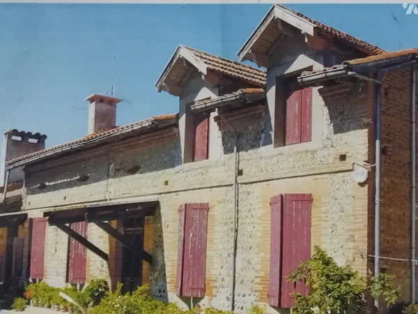 Maison 6 pièces 230 m²