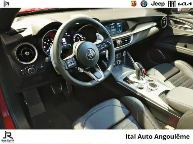 Alfa Romeo Stelvio 2.2 diesel 160ch sprint at8 my22 — photo 12
