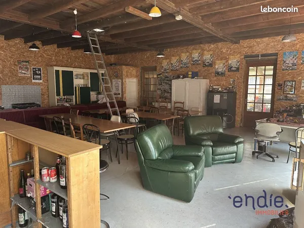Bureaux 120 m² FORGES
