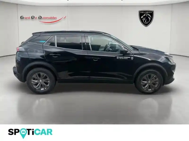 Peugeot 2008 e- 136ch style — photo 23