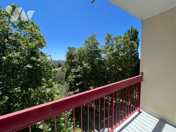 Appartement 6 pièces 94 m²