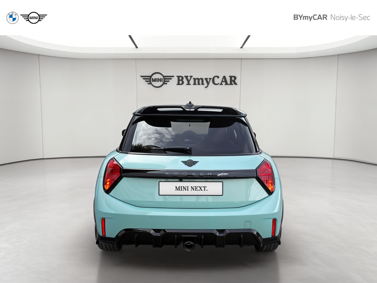 Mini Cooper 231 ch DKG7 JCW — photo 4