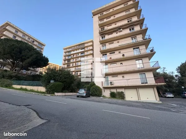 Appartement 4 pièces 83 m²