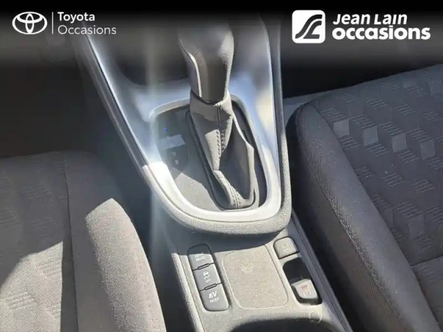 Toyota Yaris hybride 116h — photo 13