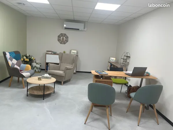 Bureau / Cabinet de 32.52 m²