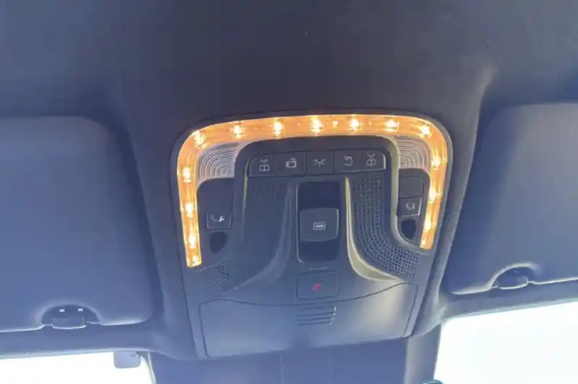 Mercedes Cla sse v long 300 d 9g-tronic — photo 24