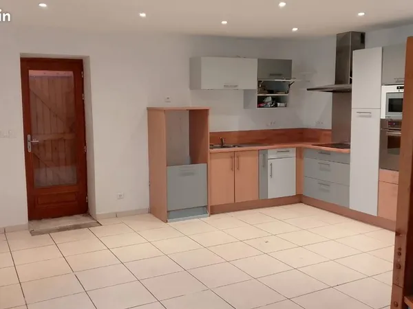 Maison avec jardin