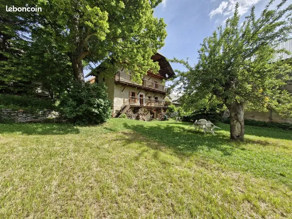Maison de village 6 pièces 127 m²