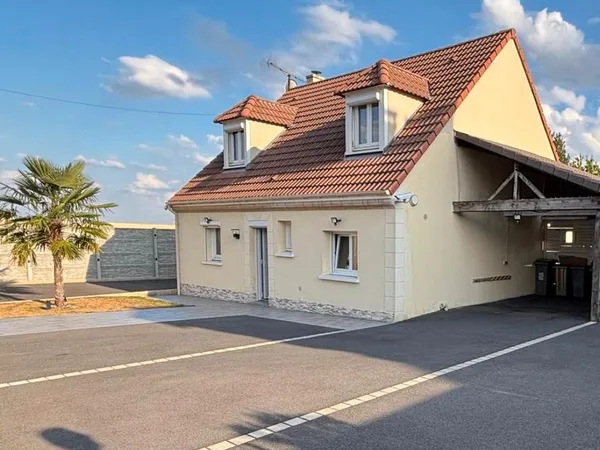 Maison 8 pièces 136 m²