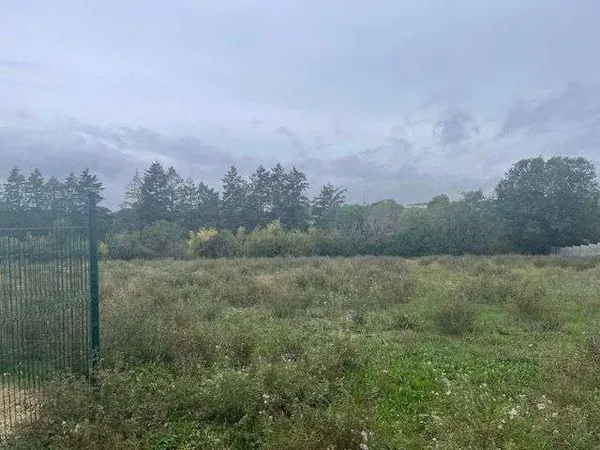 Terrain 755 m²