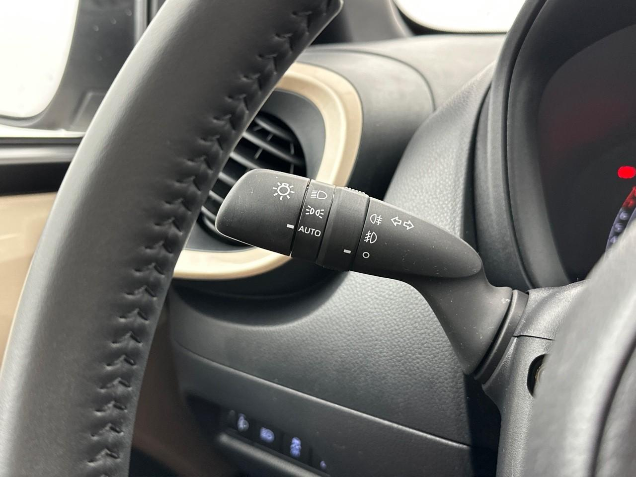 Toyota Aygo 1.0 vvt-i 72 s-cvt design — photo 19