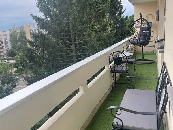 Apparemment 78m2 3/4 pièces sans travaux
