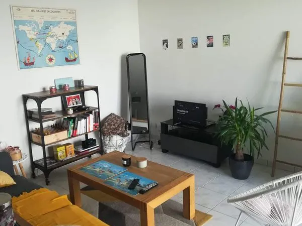 ANGERS PASTEUR - T2 meublé avec terrasse