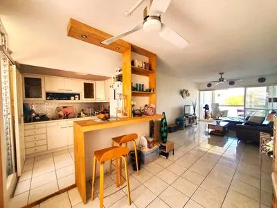 BEL APPARTEMENT 3P VUE MER