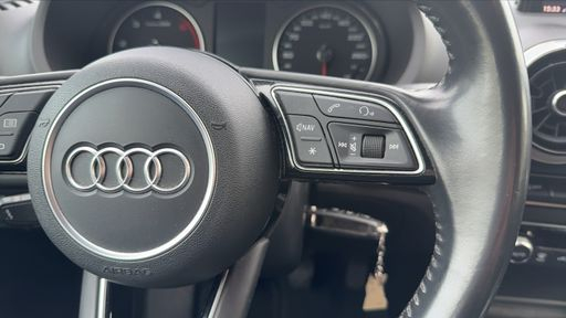 Audi A3 Sportback 2.0 TDI 150 - Sport – 2017 – 183000 km – Diesel – Boîte Manuelle — photo 4