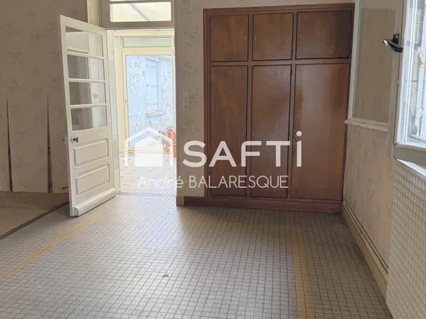 Les Sables-d'Olonne - Maison de 95 m² avec jardin et garage - Emplacement recherché