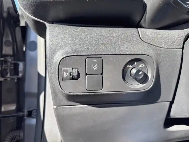 Citroën C3 puretech 83 s&amp;s bvm5 — photo 22