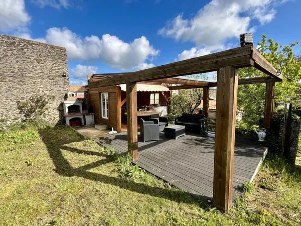 Vends maison traditionnelle