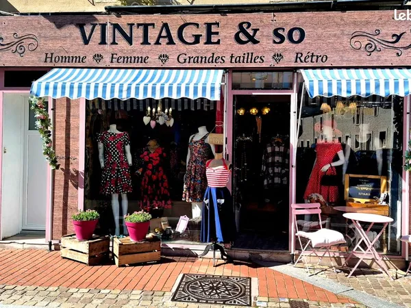 Pas de porte Boutique Vintage - Rue Holgate, Carentan