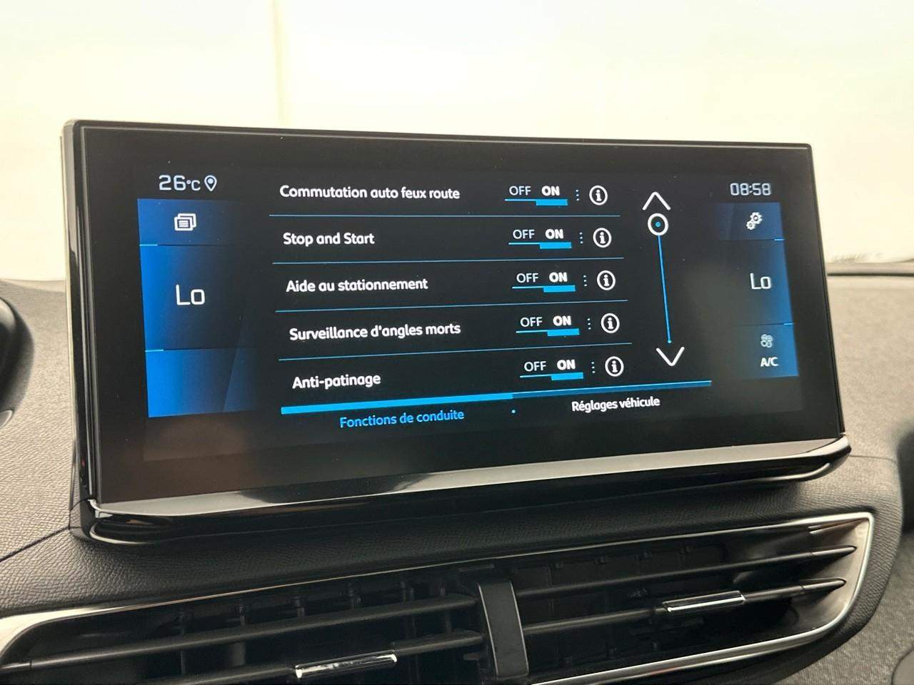 Peugeot 3008 puretech 130ch s&s eat8 allure pack — photo 23