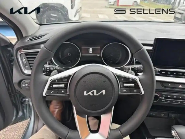 Kia Ceed 1.5 t-gdi 140ch active dct7 my25 — photo 13