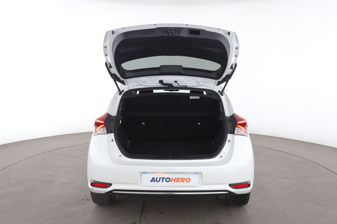 Toyota Auris 1.8 Hybride Design — photo 15